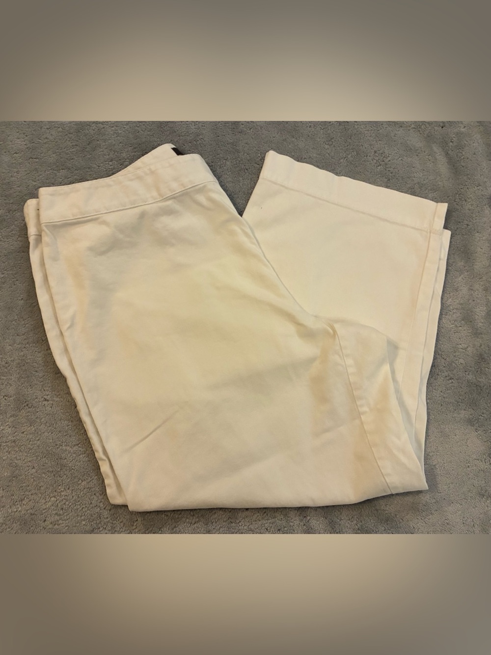 Women’s White Liz Claiborne Brand Size 12 Casual Capris Straight Fit Casual Pant
